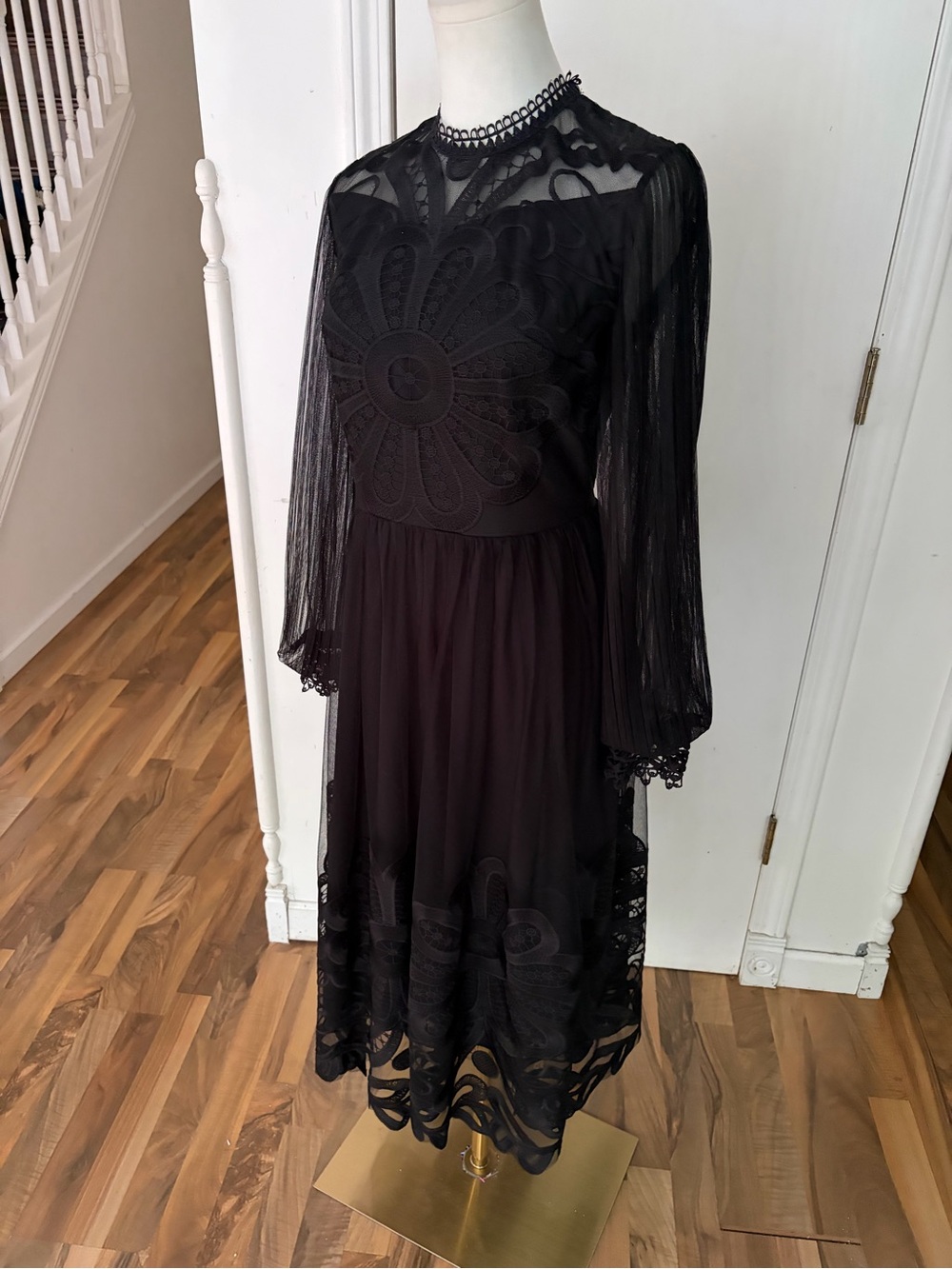 Romantic Gothic Black Midi Embroidered Lace Floral Long Sleeve Dress, 8, NWT
